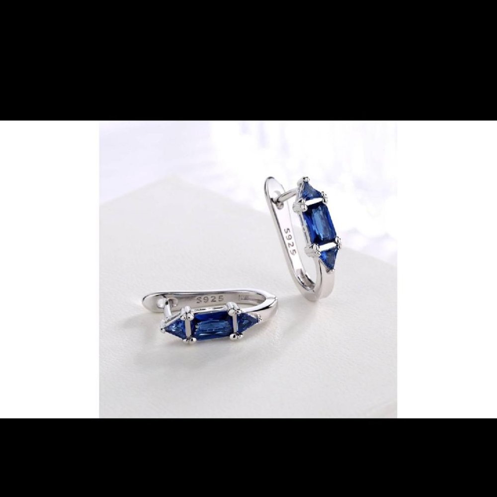 18k white gold S925 faceted crystal earrings